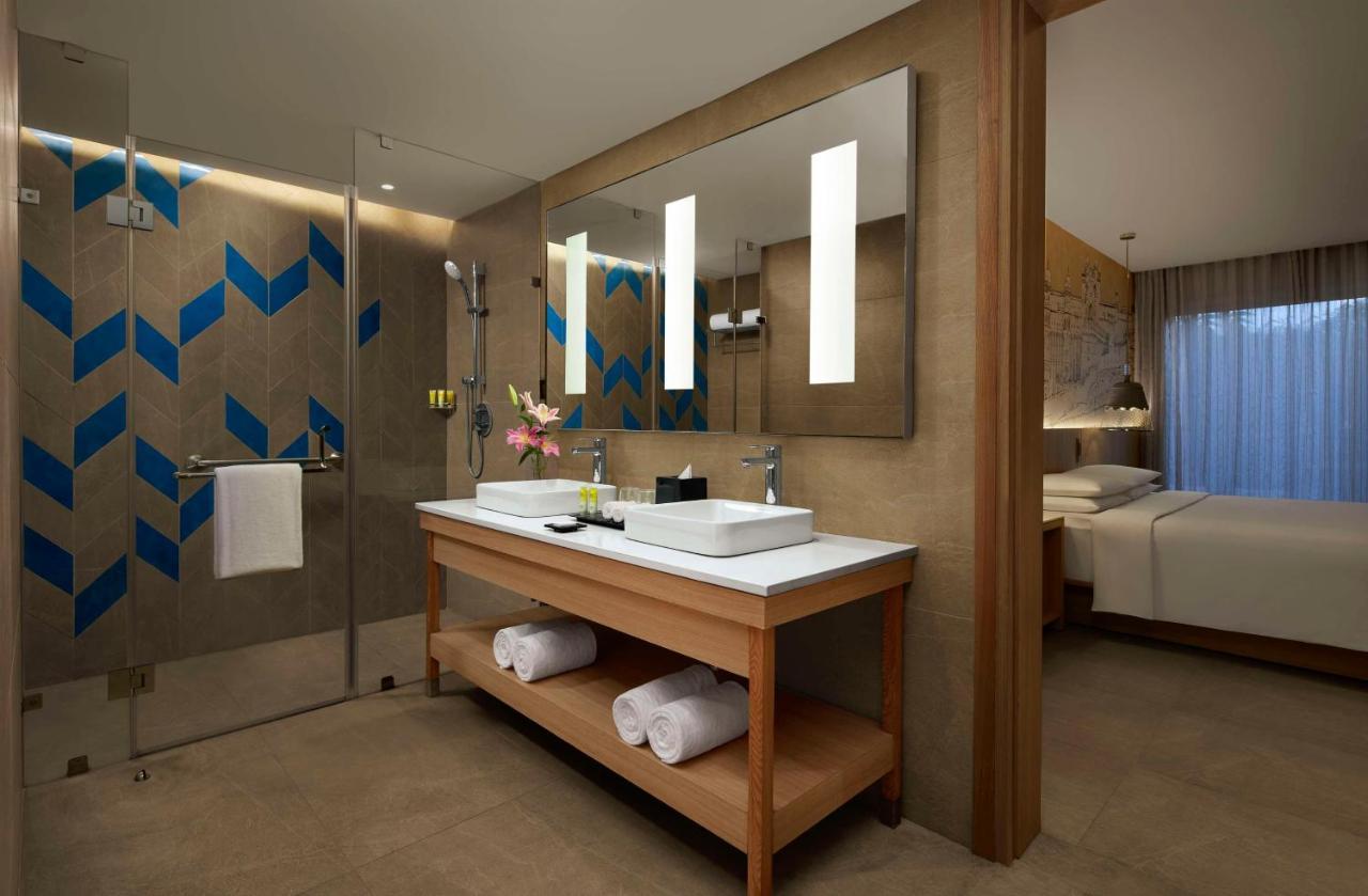 Hyatt Place Jaipur Malviya Nagar מראה חיצוני תמונה Bathroom